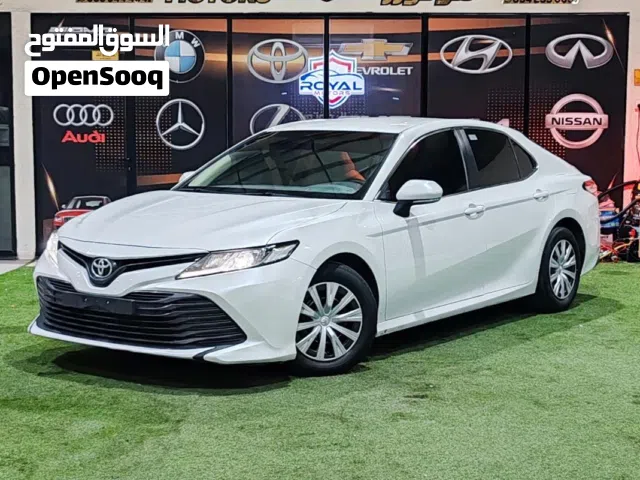 2019 تويوتا كامري LE