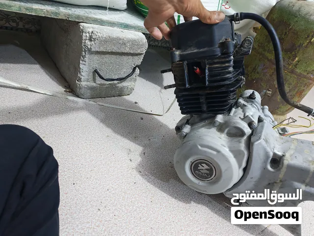محرك بوكسر المحرك يشتقغل بس بي صوت  الوصف مهم