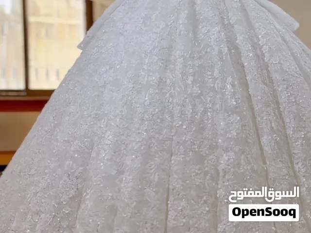 فستان عرس للبيع
