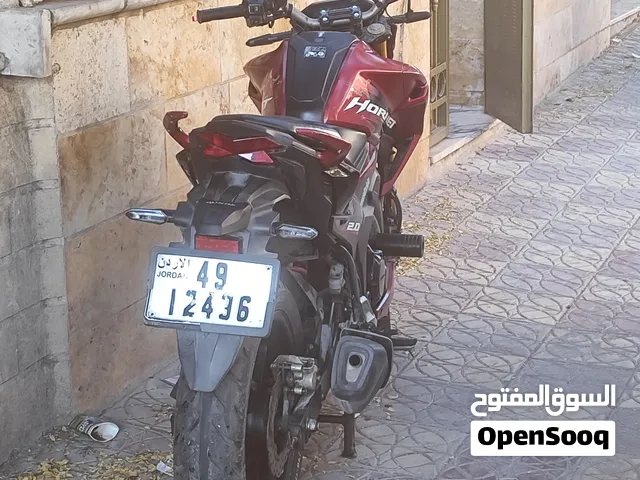 هوندا هورنت 200