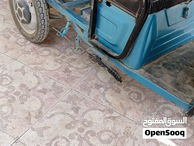 دراجه العزب و المزارع للبيع دراجه العزب والمزارع بطاريات نغيرهم من ست شهور جديدين والدراجه يبغى له ا