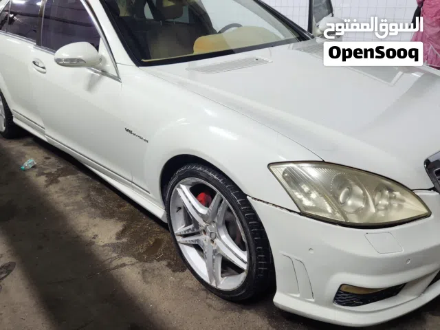 2006 Mercedes Benz S-Class S 550 Sedan GCC Specs White - Fully Loaded with Advanced Features