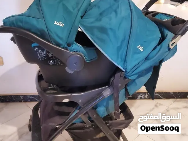 للبيع عربة أطفال وكار سيت joie traveler بأسعار جيده وحاله كالجديدة