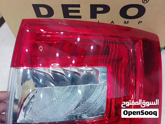 غماز خلفي سكودا اوكتافيا ستيشن يمين 2015 جديد بالكرتونه للبيع