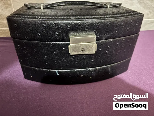 حقيبة اكسسوارات للبيع