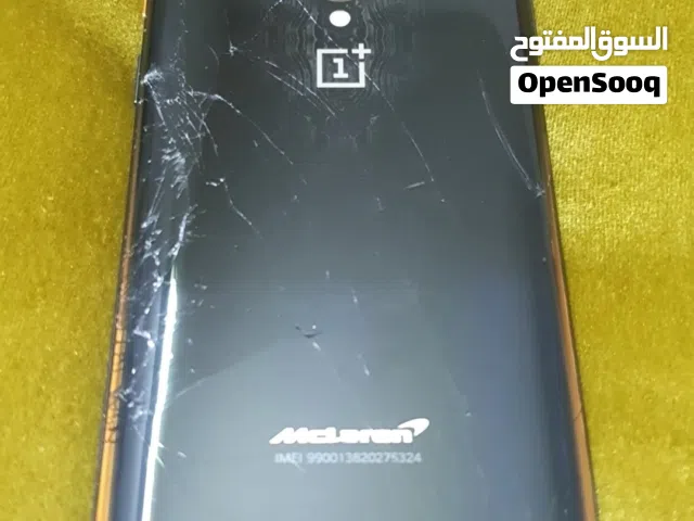 جوال ون بلس 7ت برو مكلارين ممتاز جدا للاستخدام والألعاب وغيرها.  فيه كسور في الشاشة وشوي الخلفية بس.