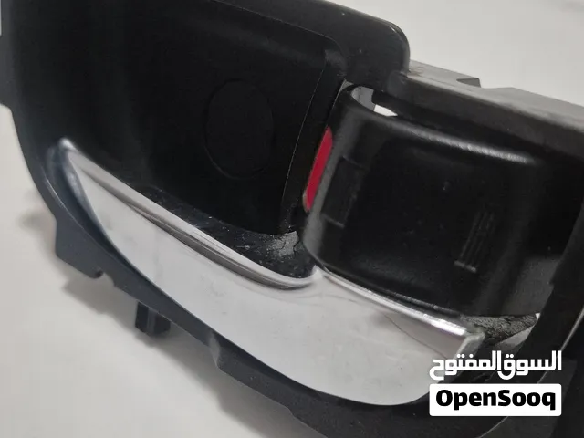 Corolla right side handle black