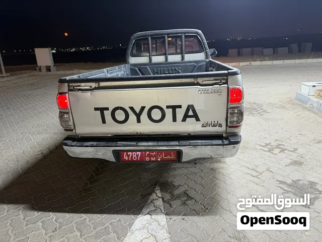 Used Toyota Hilux in Al Sharqiya