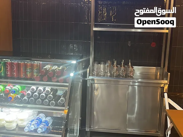 معدات مطعم للبيع