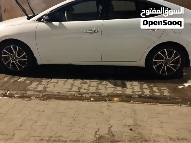 Used Hyundai Elantra in Basra