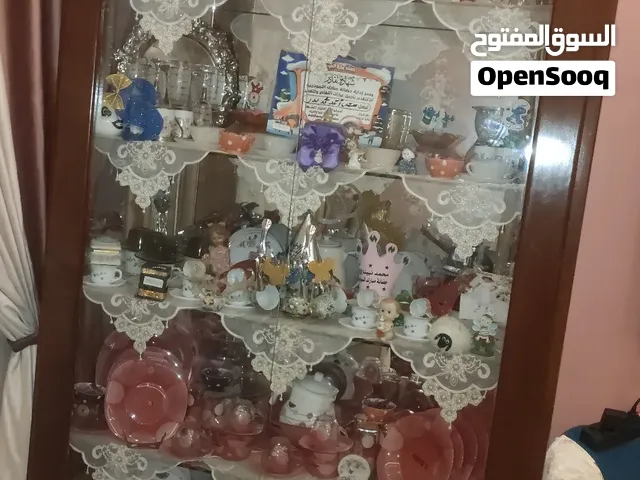 نيش للبيع خشب زان معمولو عموله ازاز سكريت
