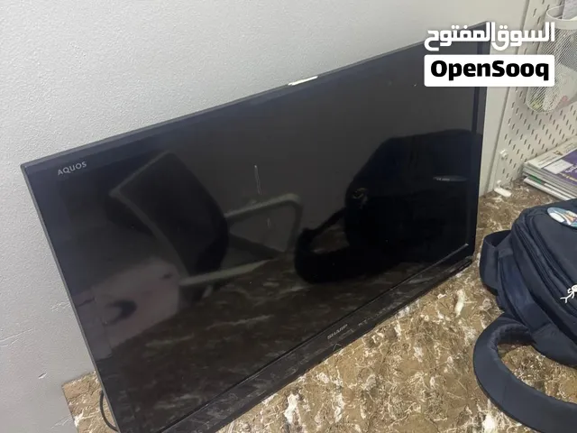 تلفزيون شارب أكووس 32 بوصة بحالة جيدة جداً