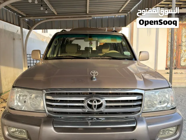 تويوتا لاندكروزر Toyota Land Cruiser