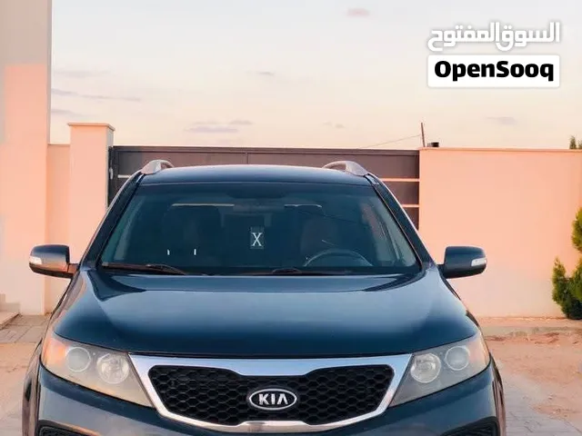 كيا سورينتو 2012 - ما شاء الله تبارك الله   المواصفات:  • المحرك: 35 العادي (3.5L) ثلاث صفات