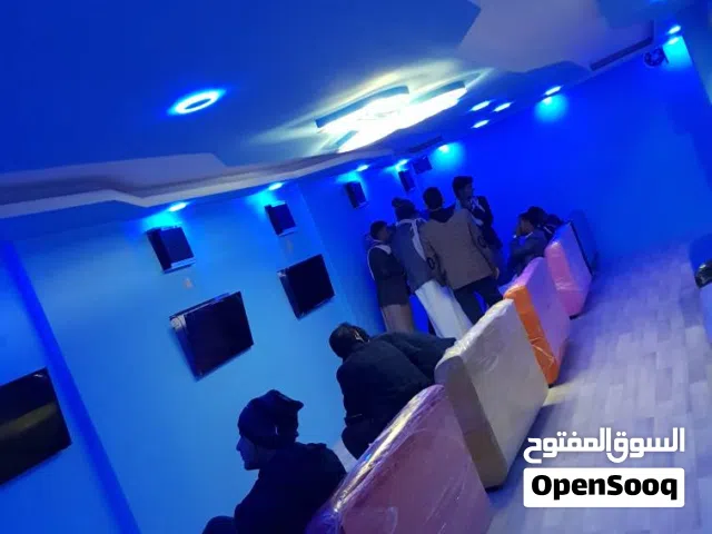 كراسي بلاستيشن جلد جميع الالوان موجوده