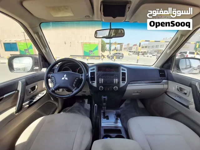 ميتسوبيشي باجيرو  2015 مستعمل بحالة ممتازة بدون حوادث للبيع بنظام التقسيط الشهري بدون تعقيدات بنكية