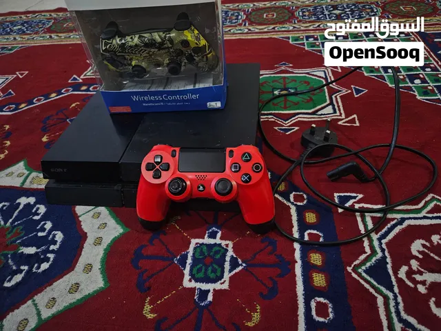 PLAYSTATION 4 WITH ALL ACCESSORIES