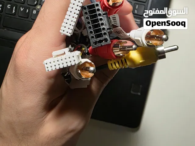 توصيلة أفياش الإلنترا إلى شاشة أندرويد