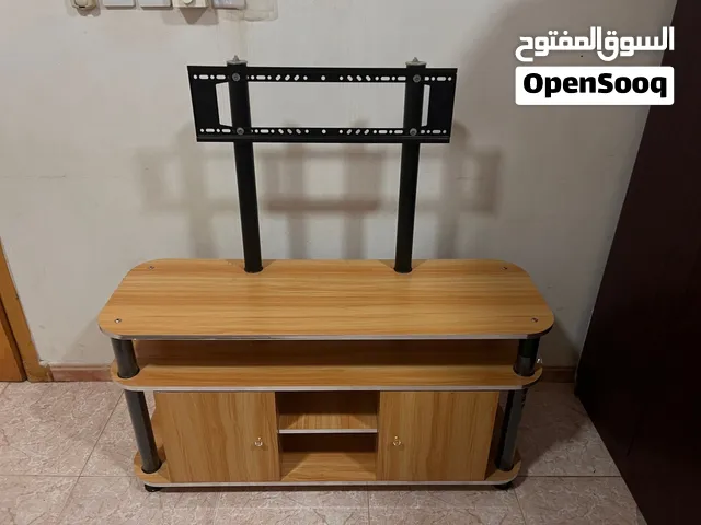 طاولك حامله للتفلزيون حتا 80 بوصه