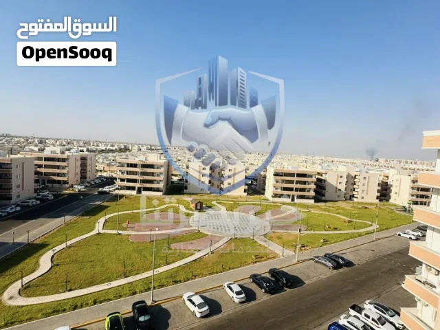 شقة سكنية مؤثثة للبيع/مجمع الامل (3) السكني