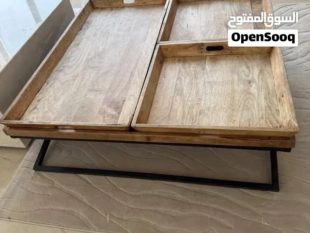 طاوله خشبيه لغرف الضيوف