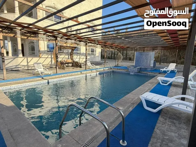 كل مايختص ببرك السباحة والشلالات والجاكوزي وتدفئة البرك والحمامات المغربية والتركية