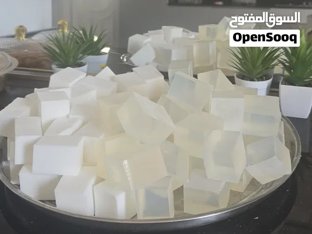 عرض خااااااص لقاعدة صابون الجلسرين الأبيض والشفاف للمشاريع الكبيره والصغيره ولتجار الجمله