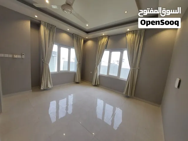 فرصــة مميــزة للعـــوائل الصغيــرة غرفــة ودورة ميــاه خاصــة الخــوض السابعــة