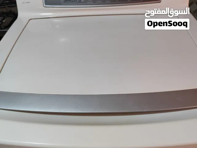 غسالة ال جي بحالة ممتازة