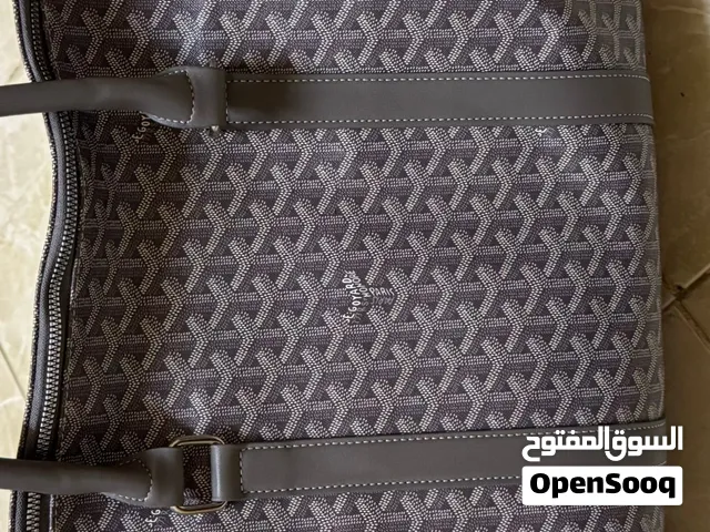 للبيع شنط ماركات اصلية وساعات