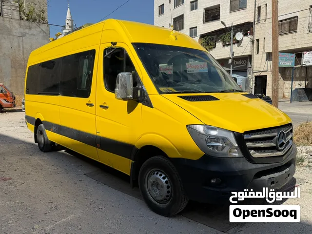 باص مرسيدس 516