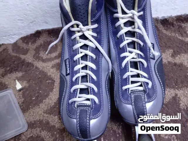 سكيت بسعر مغري ومناسب مع التوصيل