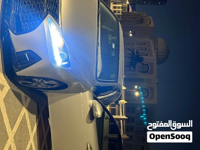 Lexus is 250 2013