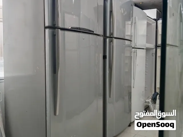 Toshiba refrigerator fridge is very good condition and good working