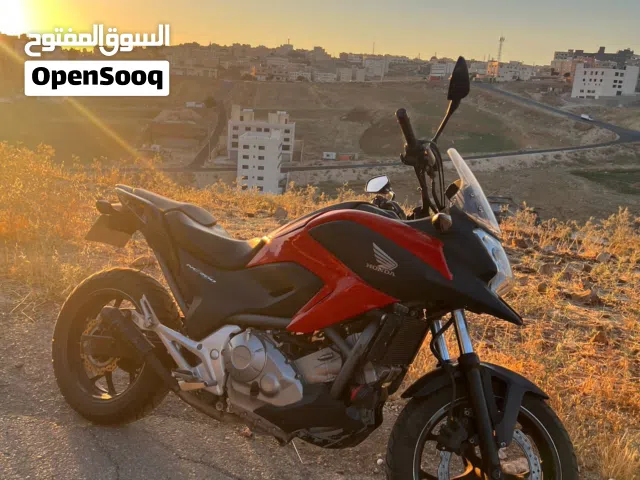 دراجة هوندا Nc700x موديل 2013 السعر قابل للتفاوض