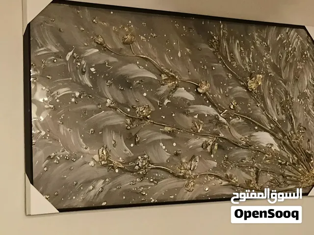 لوحه صناعه يدويه على اطار خشبي ، مقاس 80 سم X 150 سم ، بحاله ممتازة جدا ، للبيع .