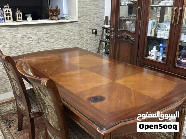 طاولة اكل للبيع