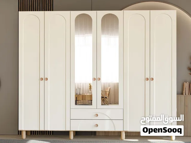 الاسعار مفترده كل وحده بسعرها انت بتحدد بدك ياه ونحن ما نقول السعر ما في سعر ثابت كل شغله وسعرها