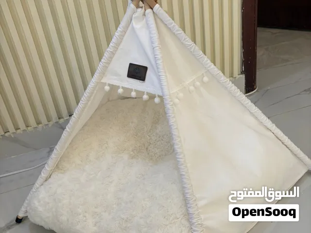 حصيره رمل وبيوت للقطط