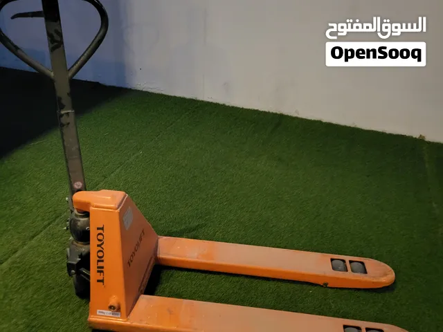 ترولي موديل 2020 مستعمل شي بسيط ما فيه اي عيوب يعني من الاخر جديد  مطلوب فيه 100 غير قابل للتفاوض