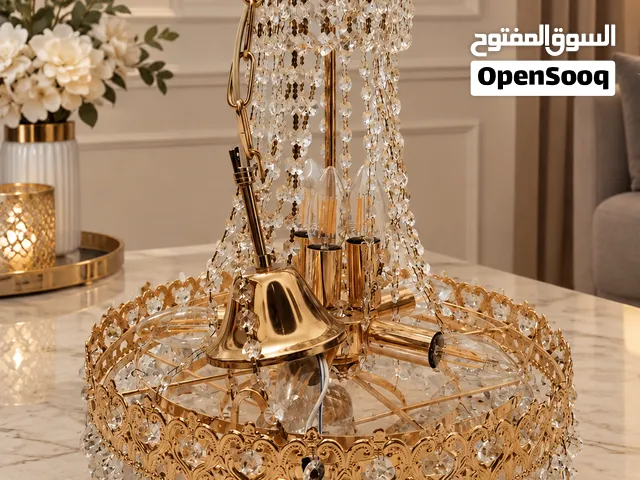 ثريا كرستال فاخرة للبيع بحالة ممتازة