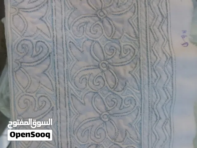 يتوفر لدينا خدمة تفصيل رسمات الكميم ماعليك سوى انك ترسل لنا الرسمه والرقم