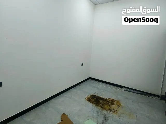 للايجار شقه ارضيه حديثه في الجنينه