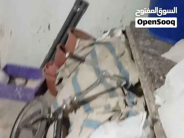 حمام للبيع كامل مع قن خشب