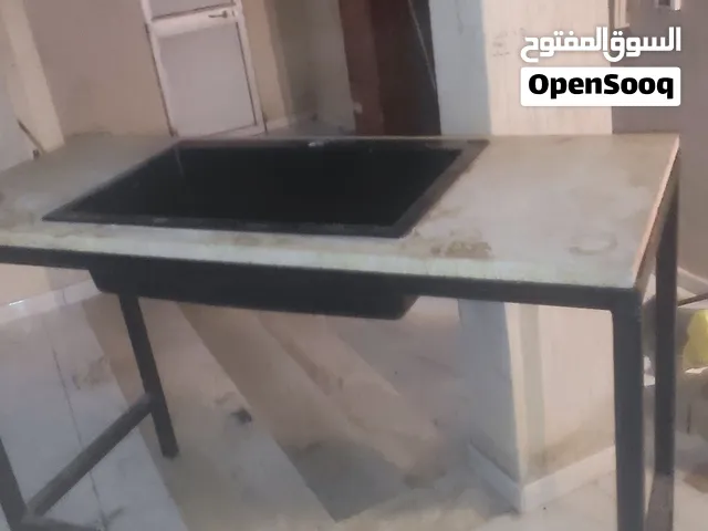 طاوله بالحوض ورخام