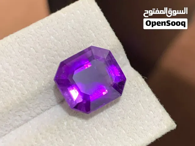 حجر أماثيست طبيعي 7.63 قيراط مع شهادة معتمدة