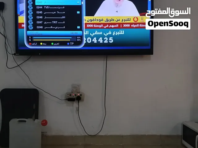 تلفزيون شارب السعر 55 قابل للتفاوض دينار 60 بوصه