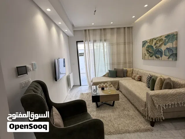 للإيجار في عين زغوان الشمالية – استوديو فاخر ومريح