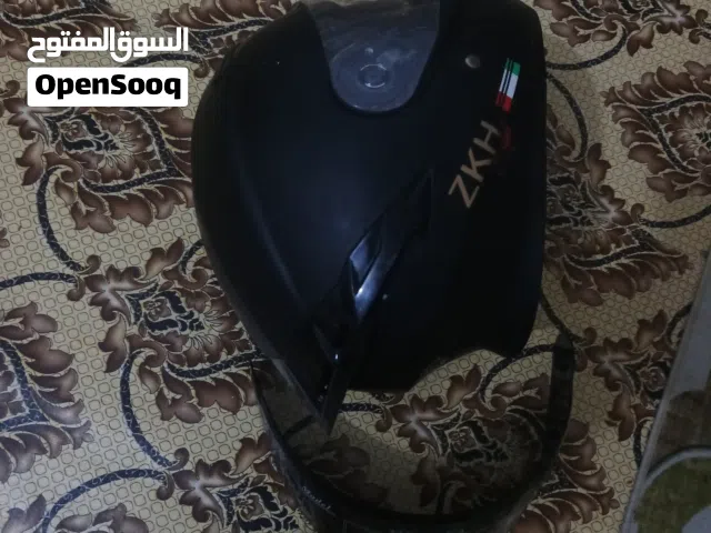 خوذه مستعمله ماركه ZKH مناسبه جدا للجميع الاشخاص وبسعر هنا تنافسي وتاتي شفافه ومضلله جميله جداااااا