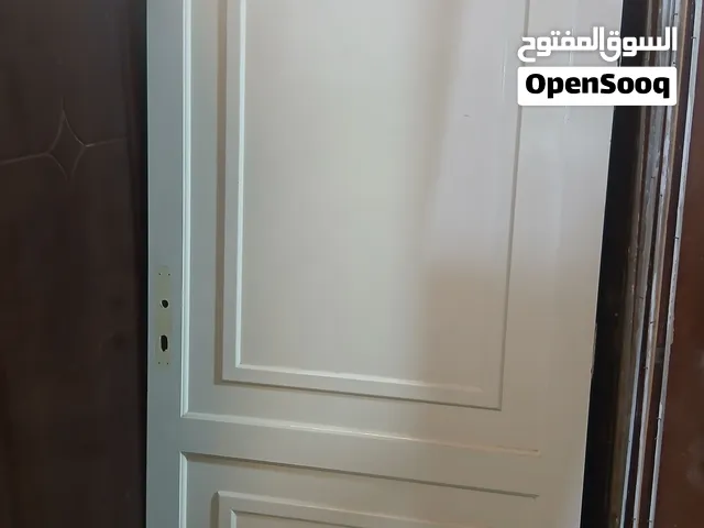 نجار ابواب خشب المعلم جمال